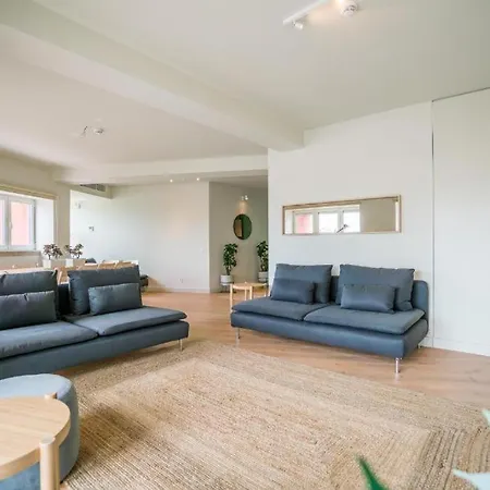 Marques Suites בית אירוח
